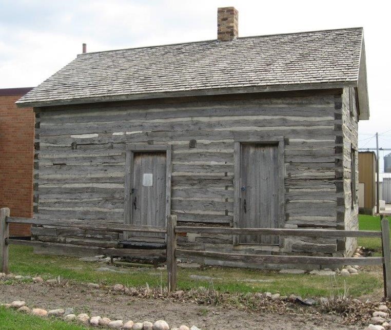 Photo of 1865 cabin